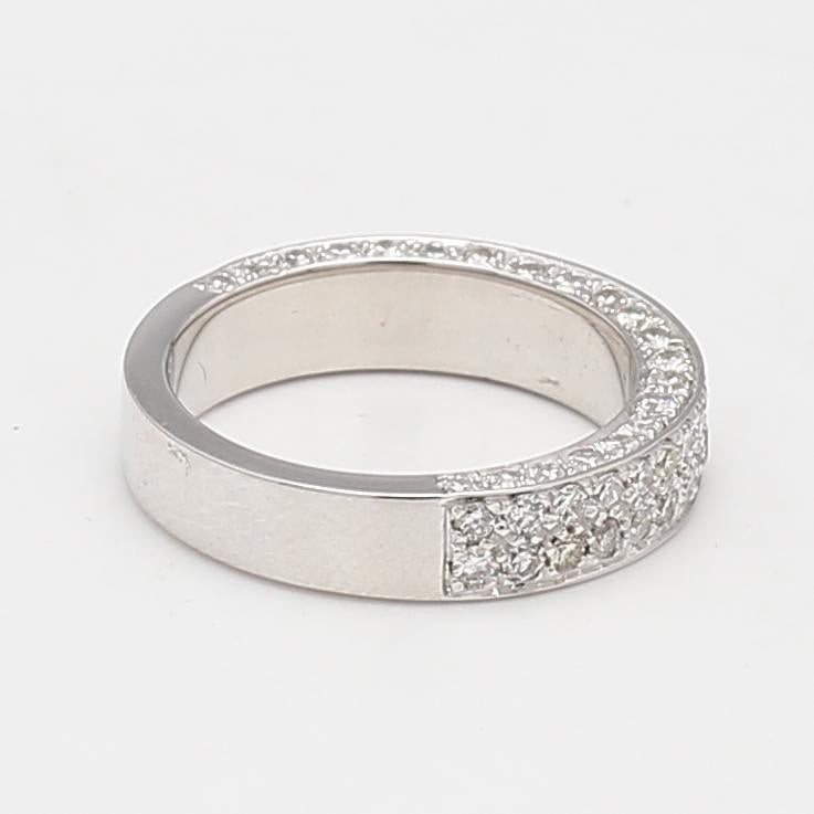 Vintage Platinum Band Ring with 1.76 Carat Round F VS Diamond Size 5.25