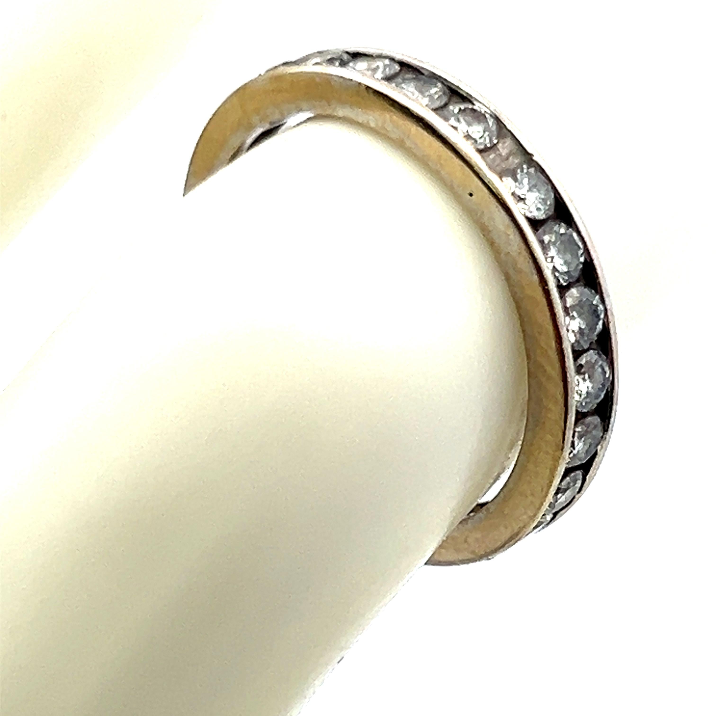 Vintage 18K White Gold Band Ring with 1.5 Carat Round G-VS1 Diamonds Size 5.75