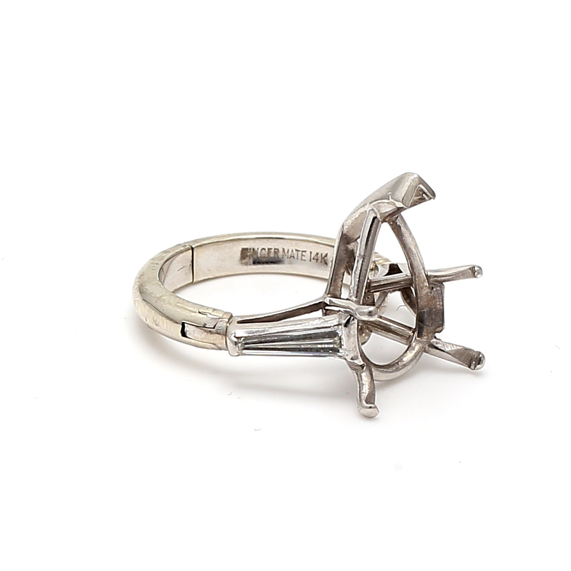 0.40 Carat Baguette Shape G VS1 Diamond Platinum Semi Mount Ring
