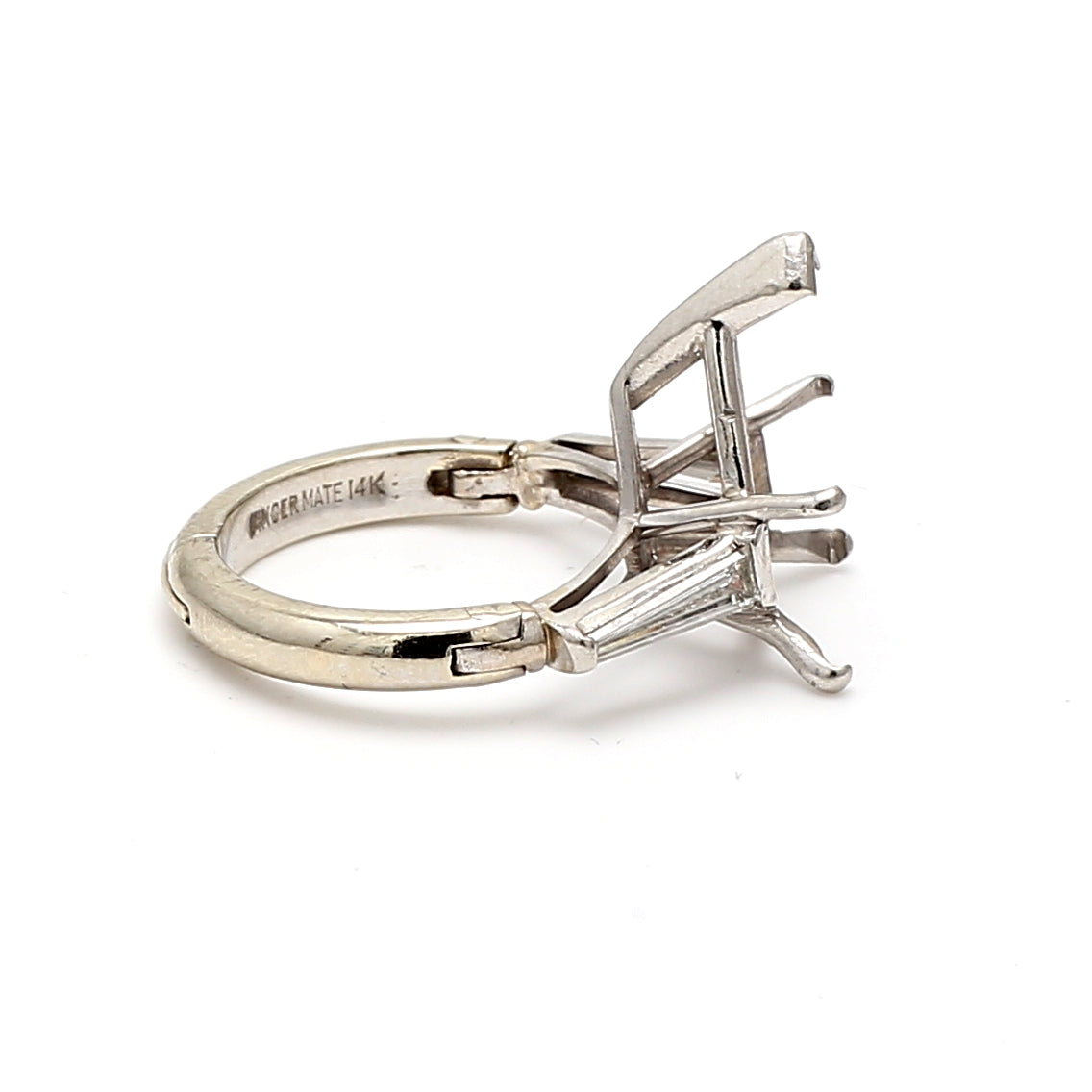 0.40 Carat Baguette Shape G VS1 Diamond Platinum Semi Mount Ring