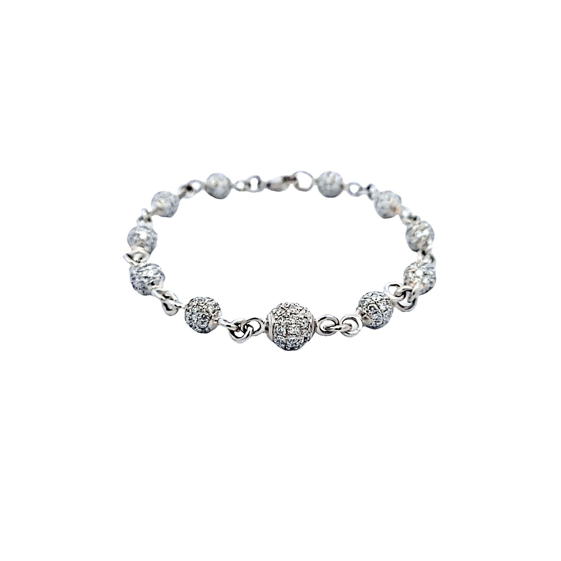 Platinum Link Bracelet with 13.60ct G-SI1 Round Brilliant Diamond Spheres