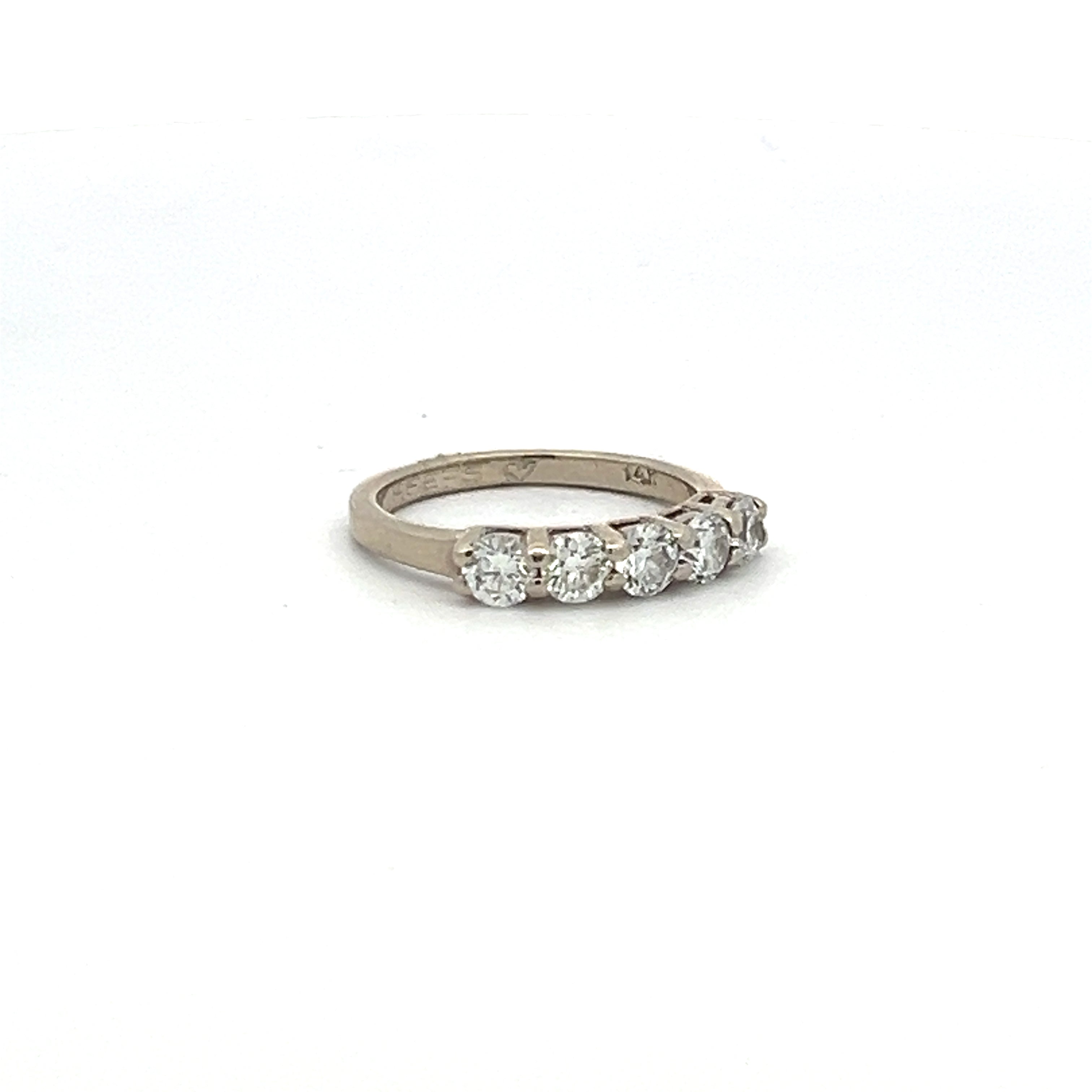 0.80 Carat Round Brilliant H SI1 Diamond 14 Karat White Gold Band Ring