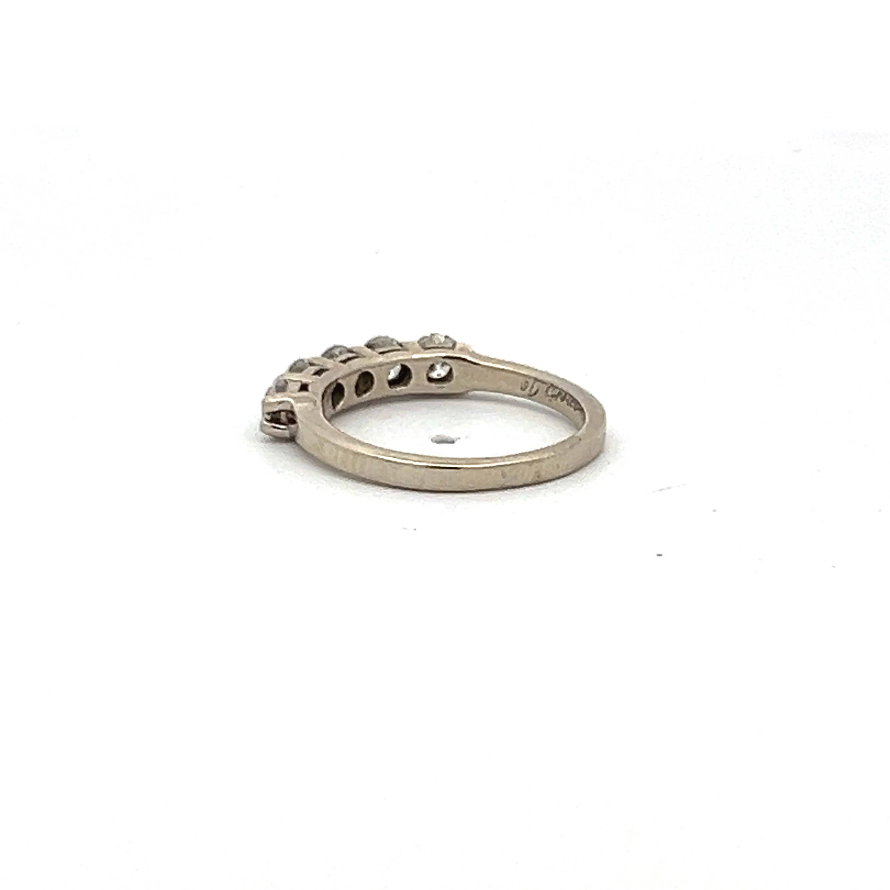0.80 Carat Round Brilliant H SI1 Diamond 14 Karat White Gold Band Ring
