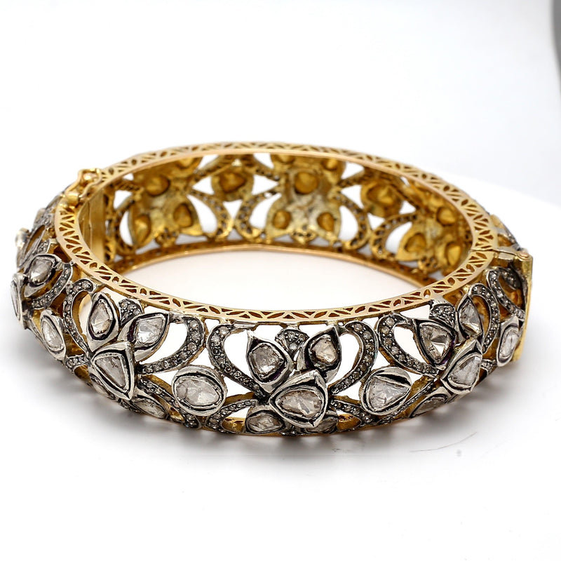 16.81 Carat Rose Cut and Round Diamond 18K Yellow Gold/Silver Bangle Bracelet