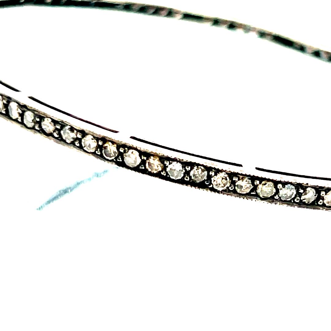 1.92 Carat Round Brilliant W SI Diamond Silver Bangle Bracelet