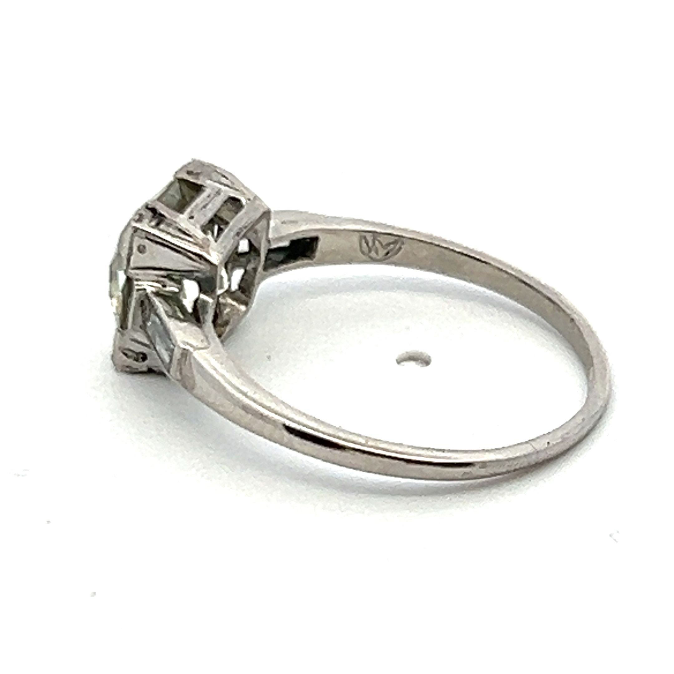 1.82 Carat Old European Cut O VS2 and Baguette Shape K VS1 Diamond Platinum Vintage Ring