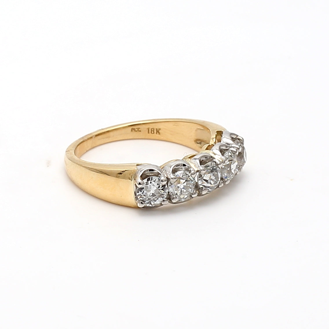 1.33 Carat Old European Cut H VS2 Diamond 18 Karat Yellow Gold Band Ring