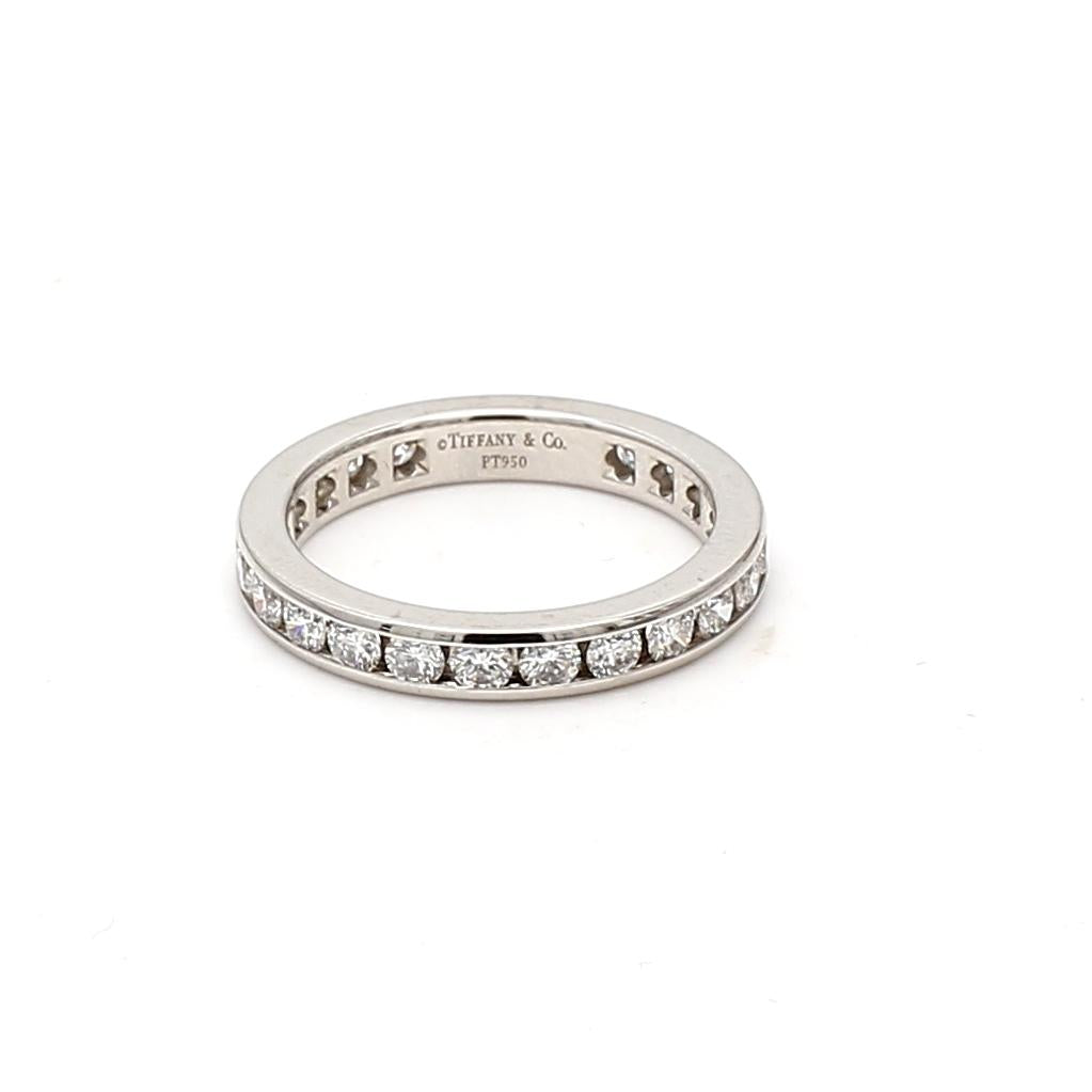 Tiffany & Co Platinum Band Ring with 0.93 Carat Round F VS1 Diamonds Size 5