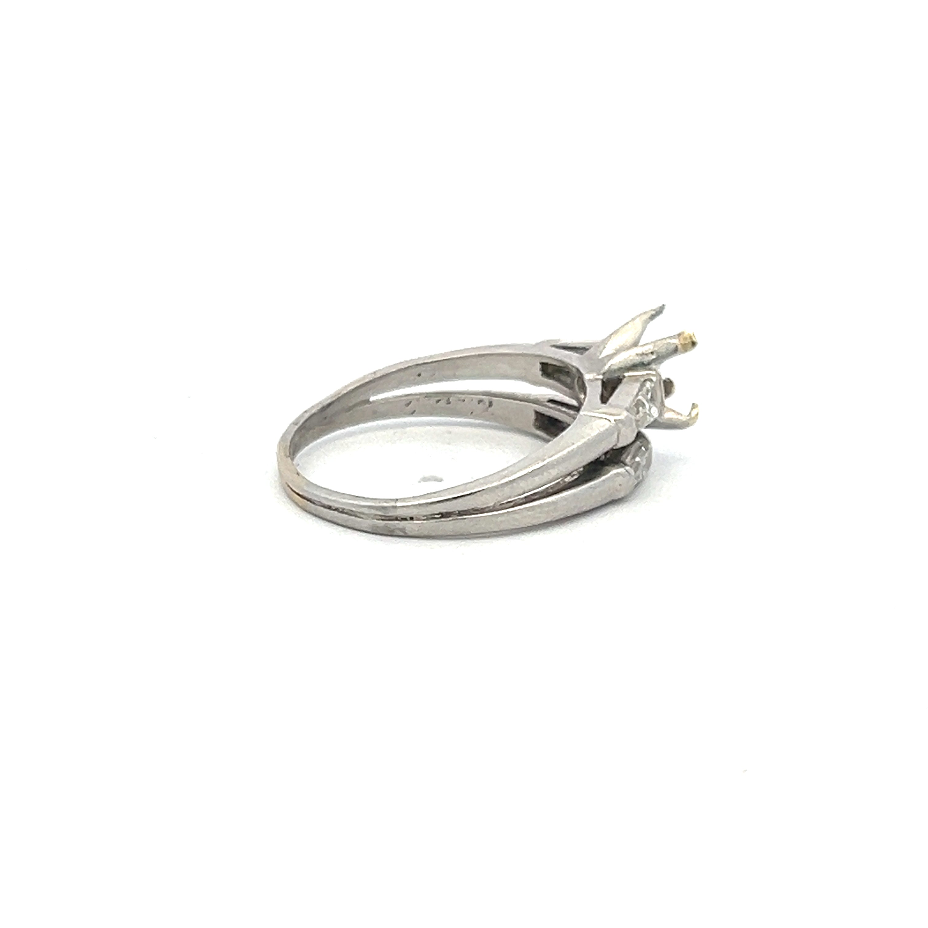 0.38 Carat Baguette Shape Diamond Platinum Semi Mount Ring