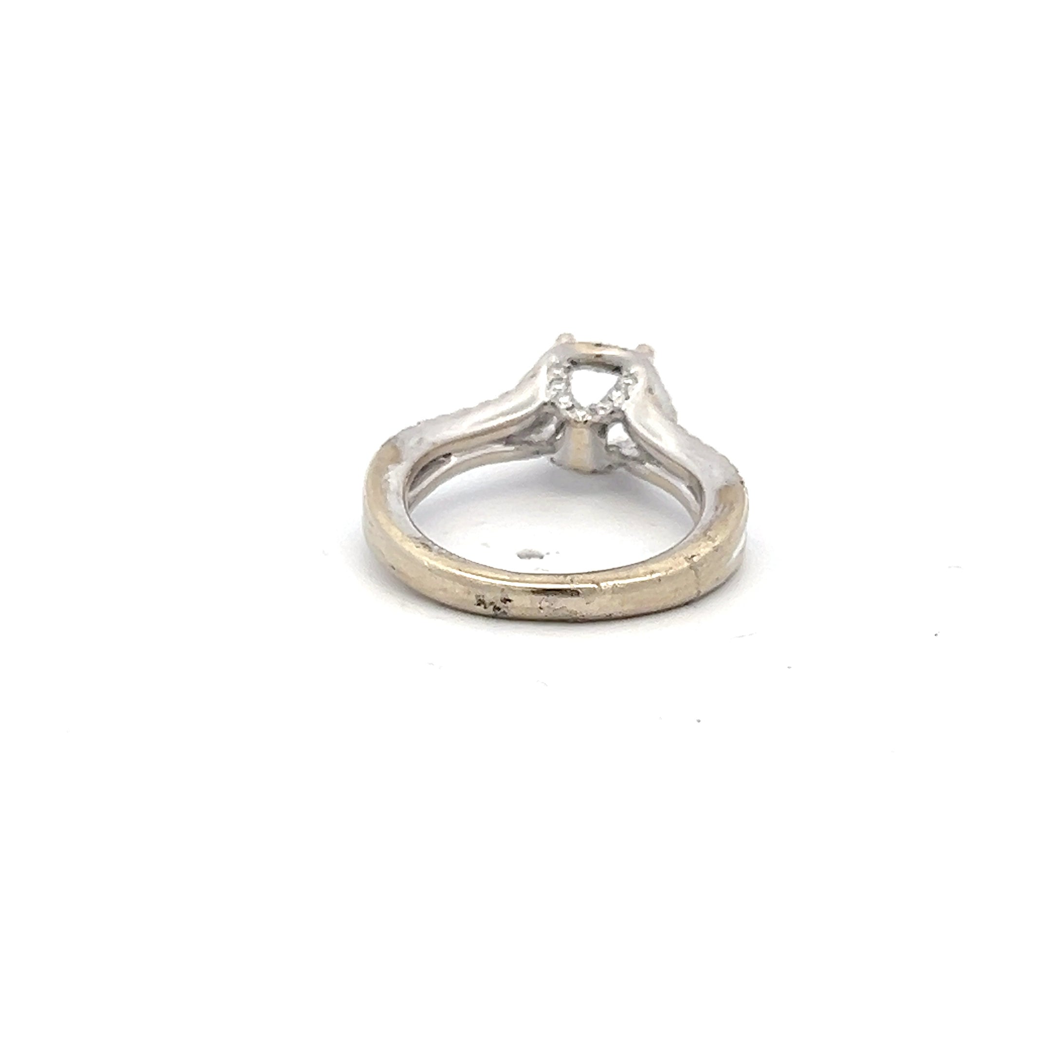0.27 Carat Round Brilliant Diamond 14 Karat White Gold Semi Mount Ring