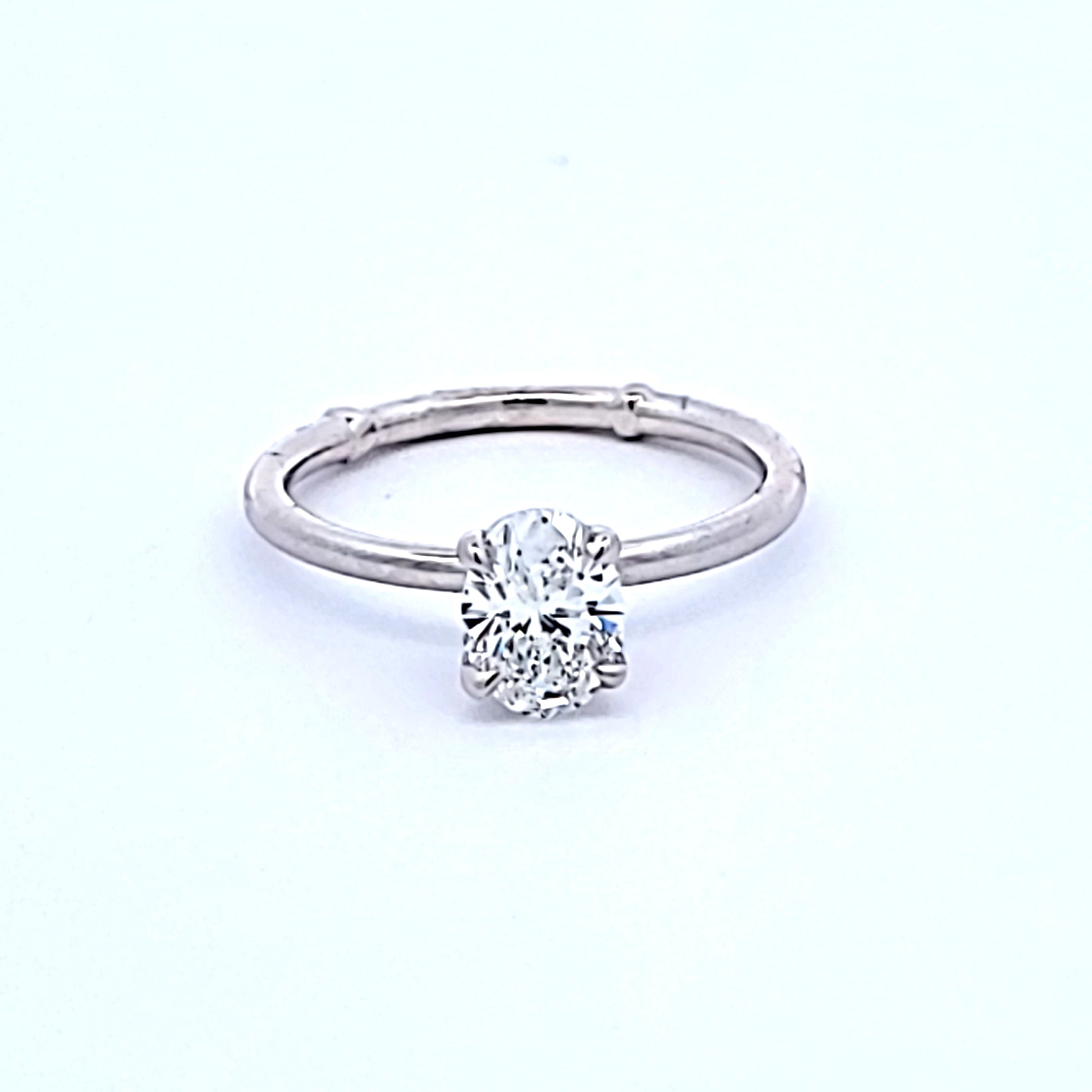 1.03 Carat Oval Shape Diamond GIA Certified E-SI2 Natural