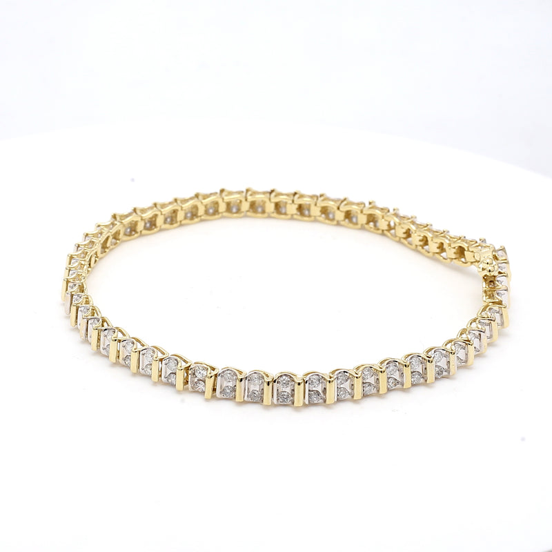 2.00 Carat Round Brilliant I SI2 Diamond 14 Karat Yellow Gold Tennis Bracelet