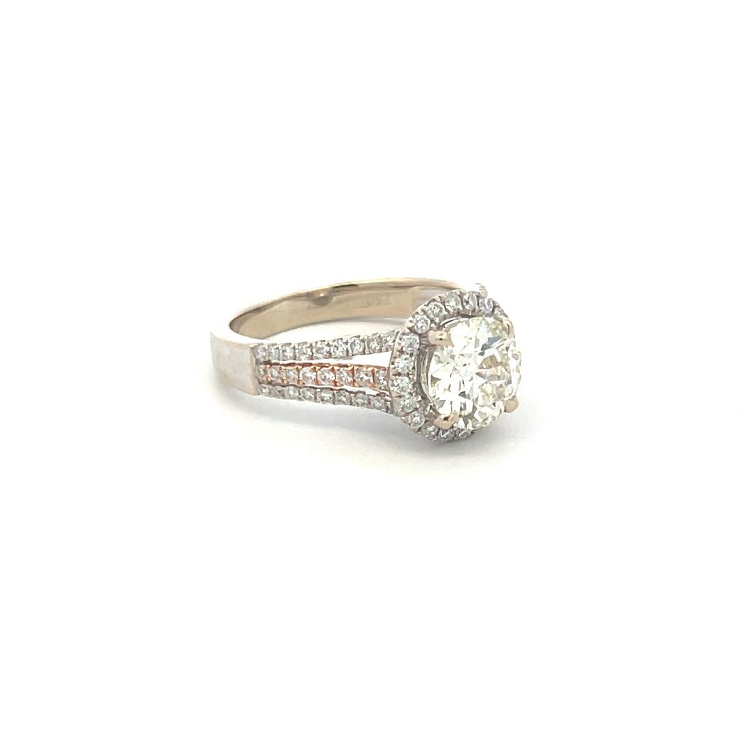 1.67 Carat Circular Brilliant and Round Diamond 18K White Gold Engagement Ring