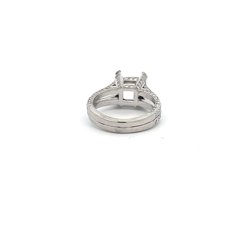 0.24 Carat Round Brilliant G VS2 Diamond Platinum Semi Mount Ring