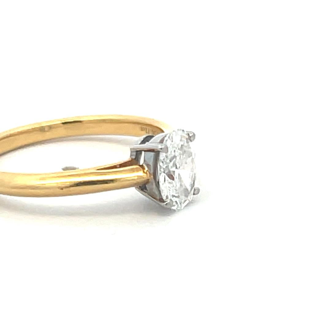 Tiffany & Co 0.72 Carat Oval Shape Diamond 18K Yellow Gold Engagement Ring