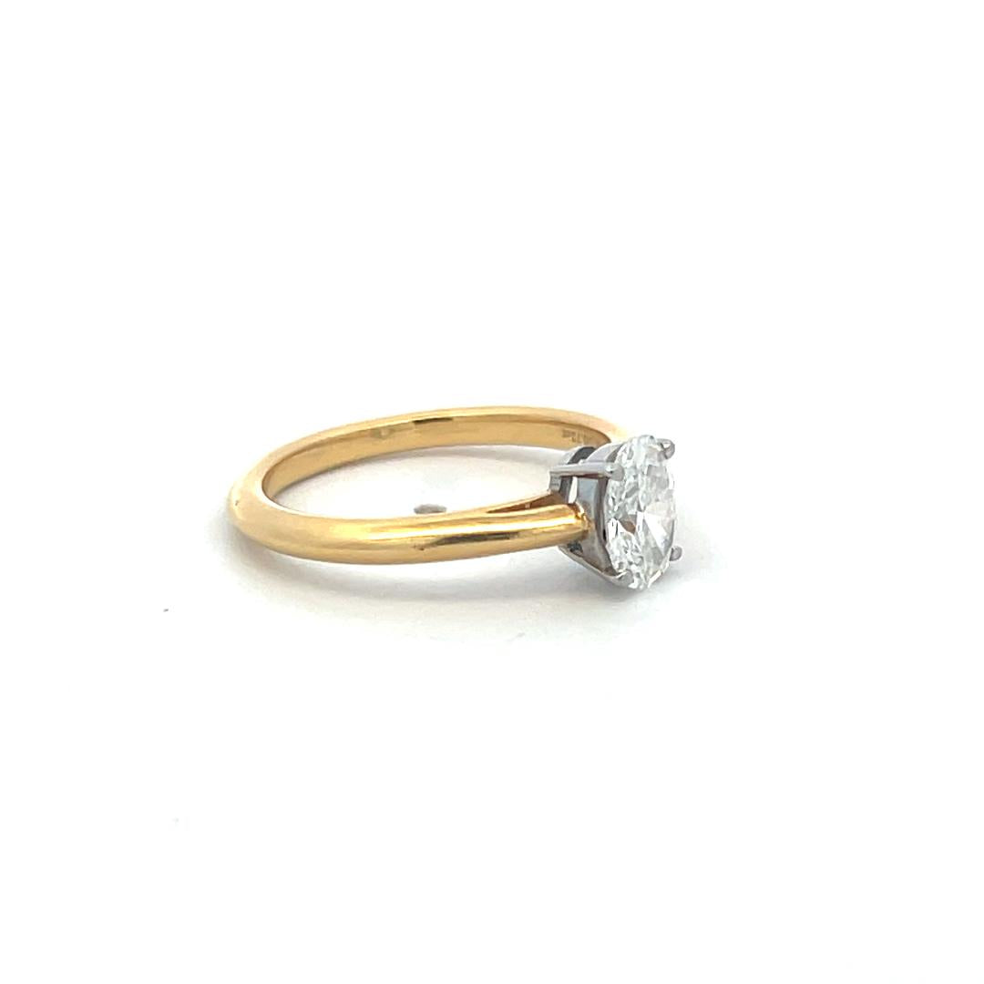 Tiffany & Co 0.72 Carat Oval Shape Diamond 18K Yellow Gold Engagement Ring