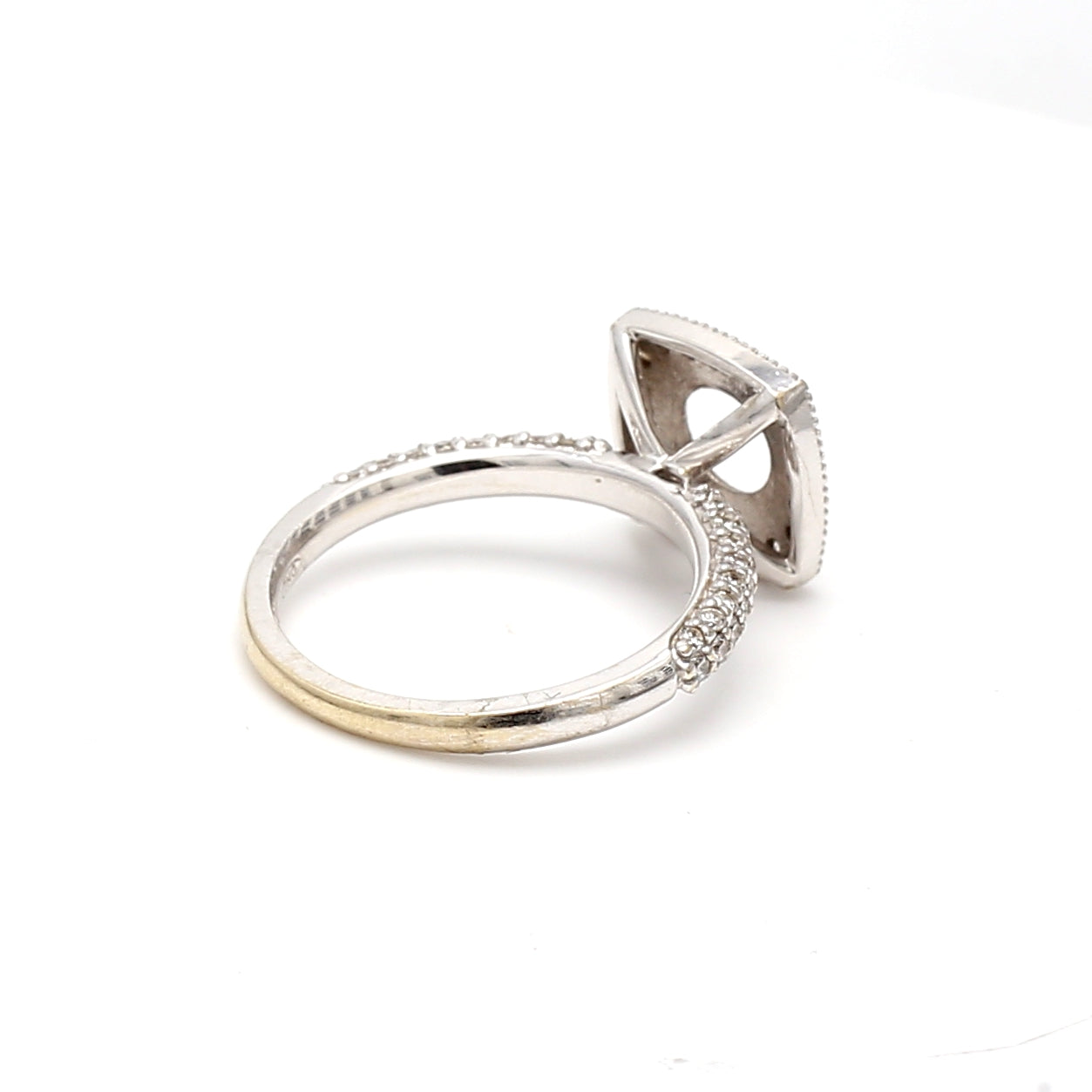 0.34 Carat Round Brilliant F SI1 Diamond 18 Karat White Gold Semi Mount Ring