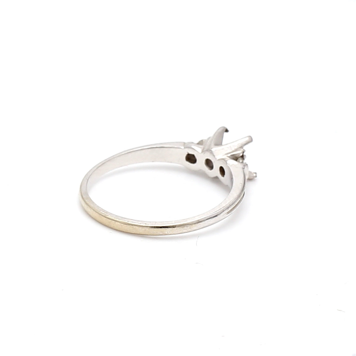 0.08 Carat Round Brilliant H SI1 Diamond 18 Karat White Gold Semi Mount Ring