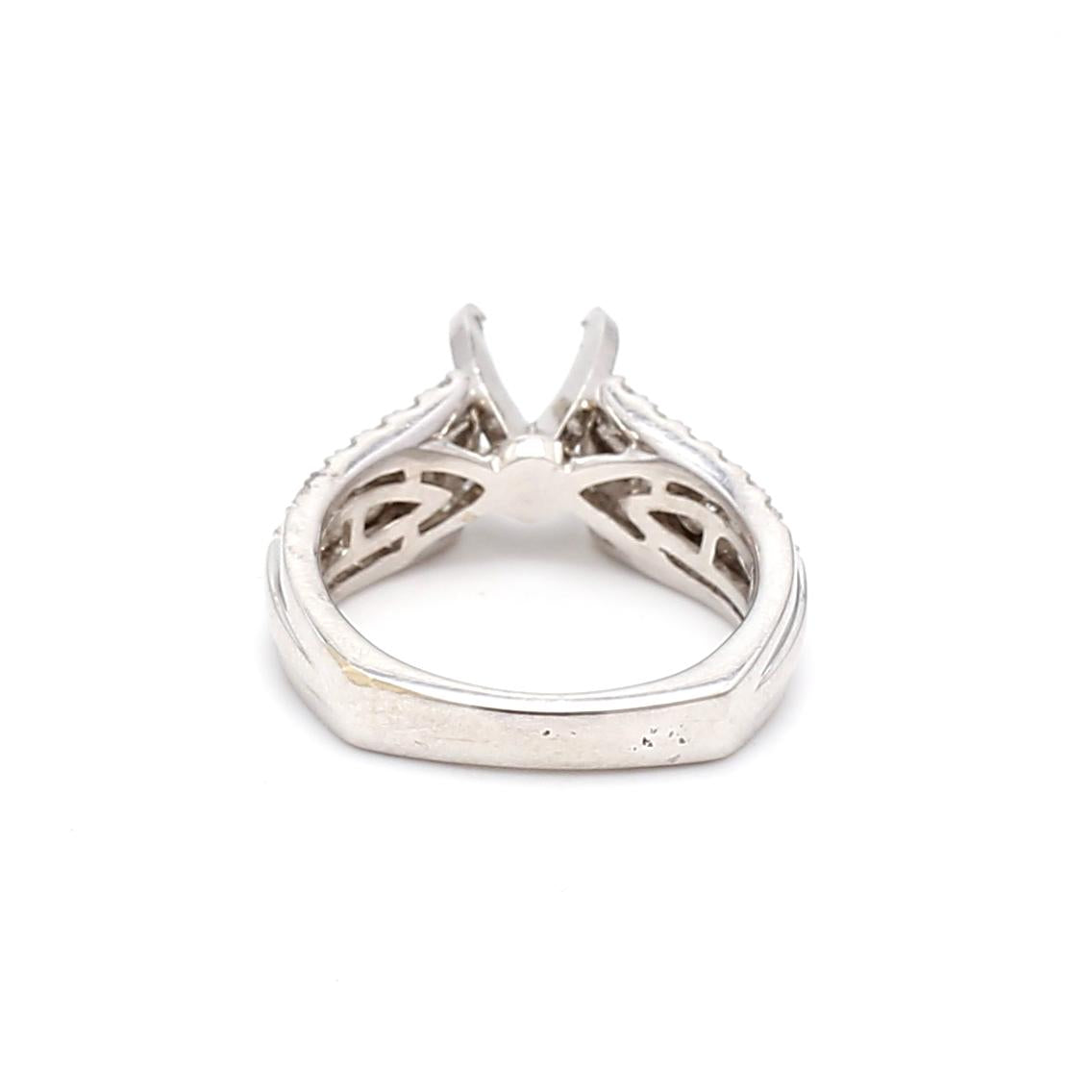 18K White Gold Semi Mount Ring with 1.28ct Round H SI1 Diamonds Fits 7.77x7.21mm