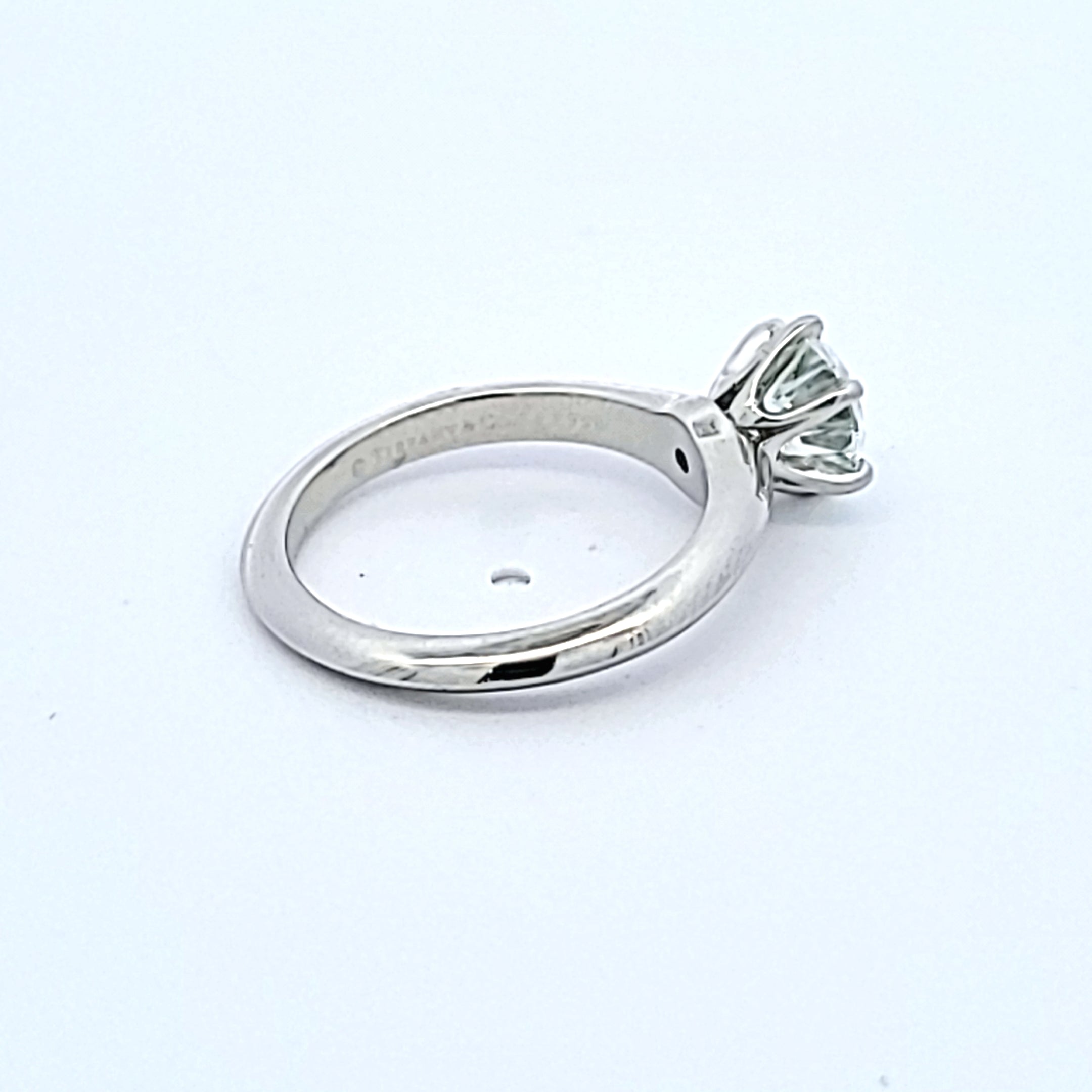 Tiffany & Co 1.25 Carat Round Brilliant G VS1 Diamond Platinum Engagement Ring