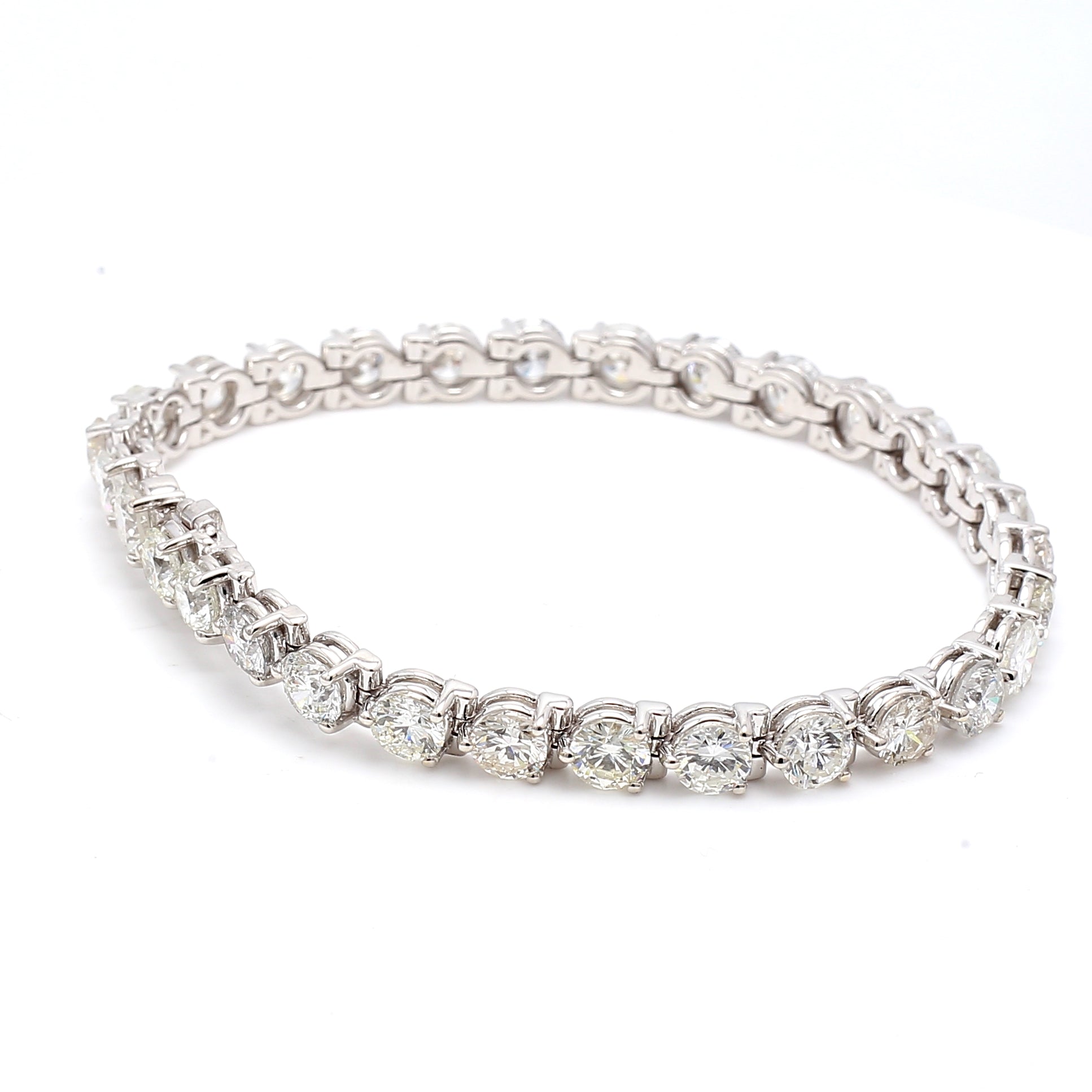 14.22 Carat Round Brilliant H SI1 Diamond 14 Karat White Gold Tennis Bracelet