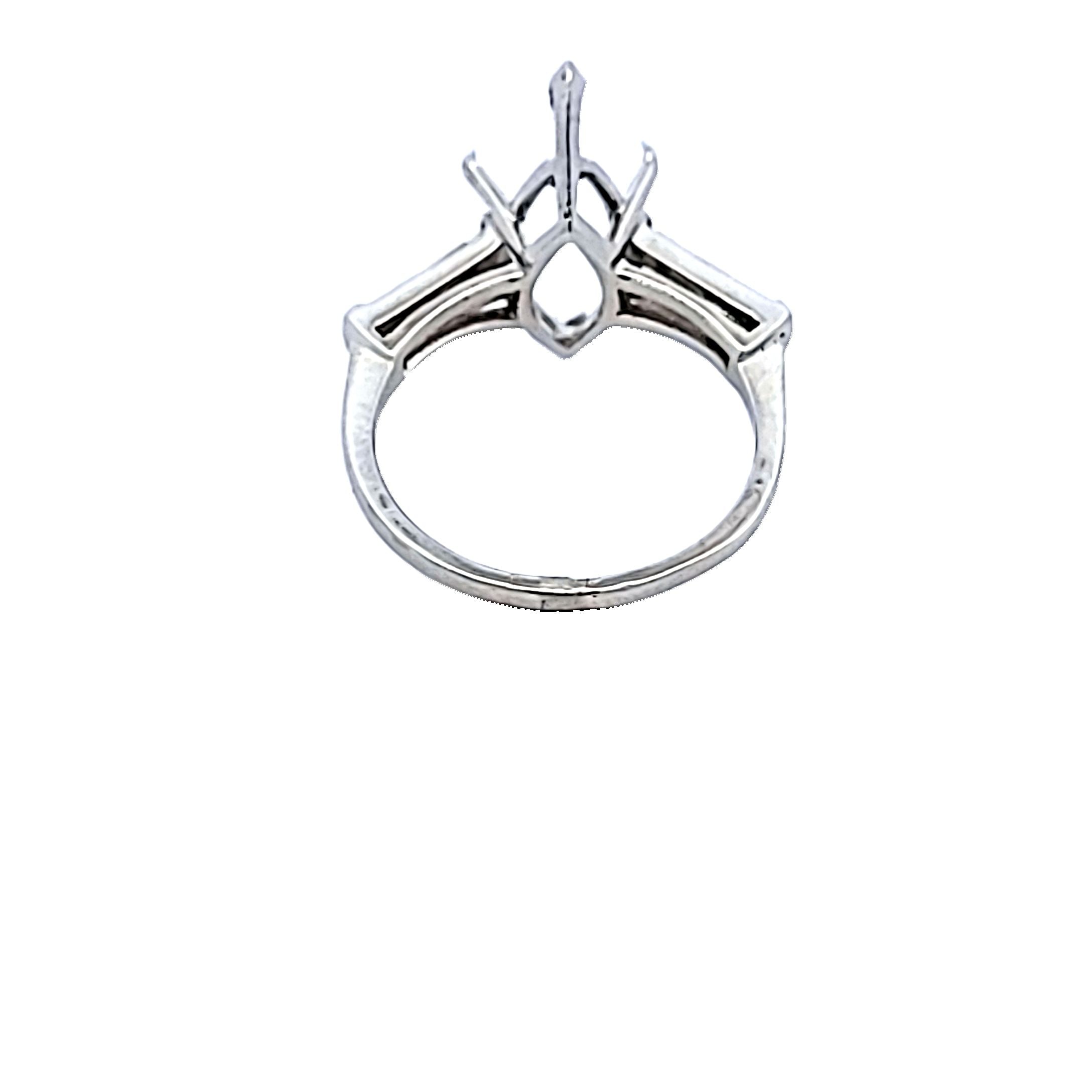 1.00 Carat Tapered Baguette Shape G VS1 Diamond Platinum Semi Mount Ring