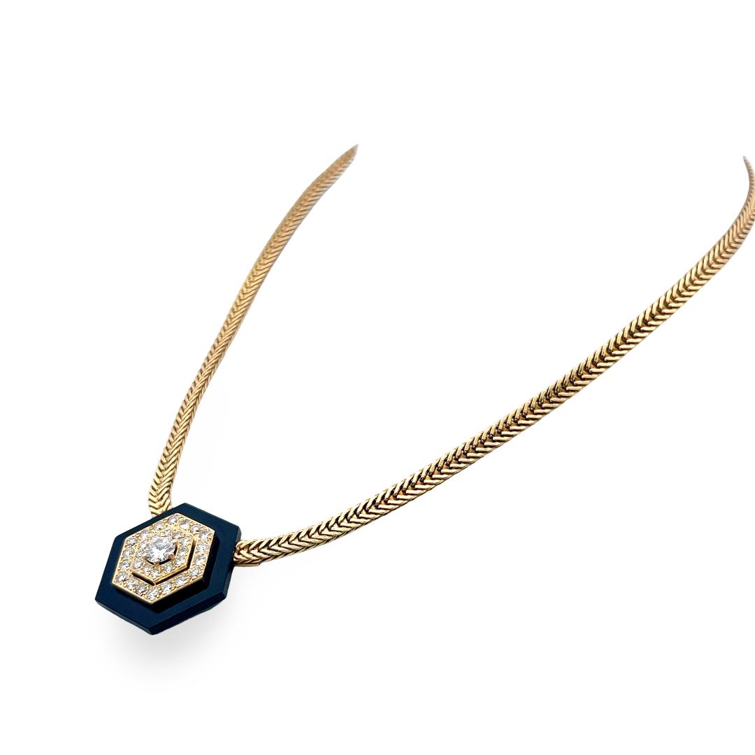 18K Yellow Gold Pendant Necklace with 0.75ct Round Diamonds & 1ct Onyx