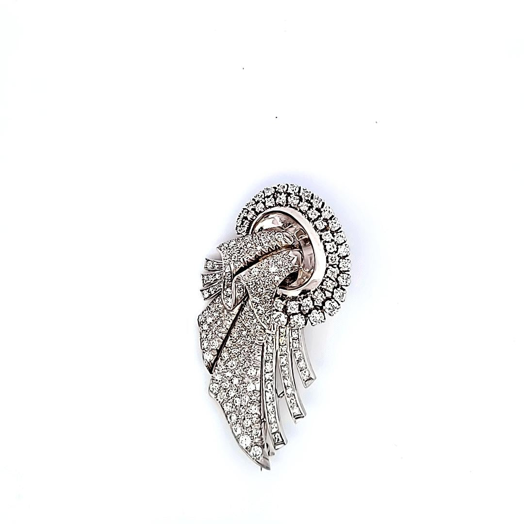Vintage Platinum Pin Brooch with 6 Carat G VS1 Diamonds 70 mm X 40 mm 30.1 Grams