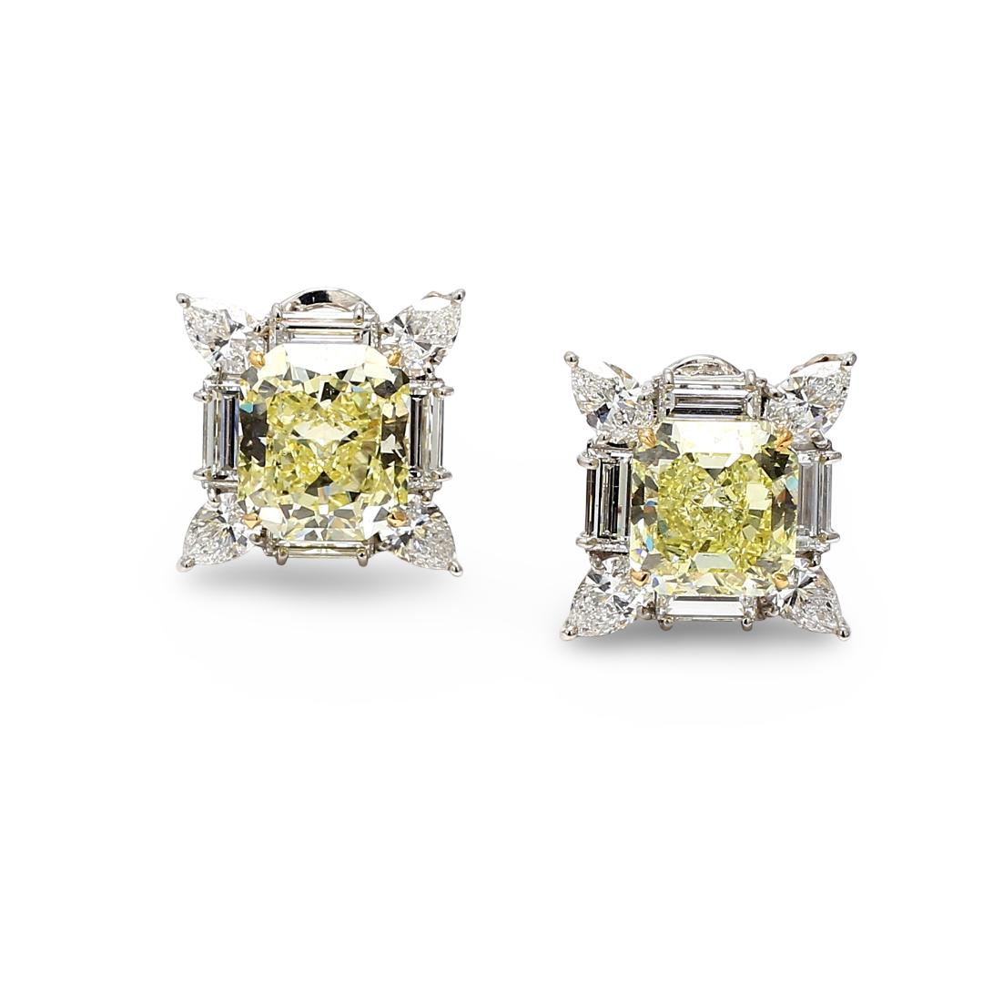 Oscar Heyman Platinum Clip On Earrings with 13.72 Carat Radiant Cut Diamonds GIA