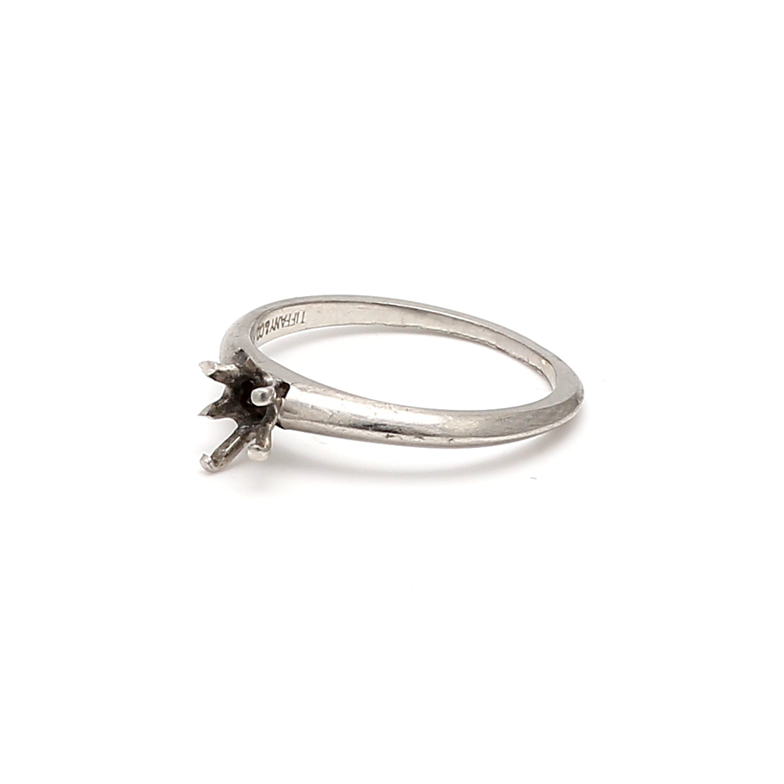 Tiffany & Co Vintage 3.10 Grams size 6 Platinum Semi Mount Ring