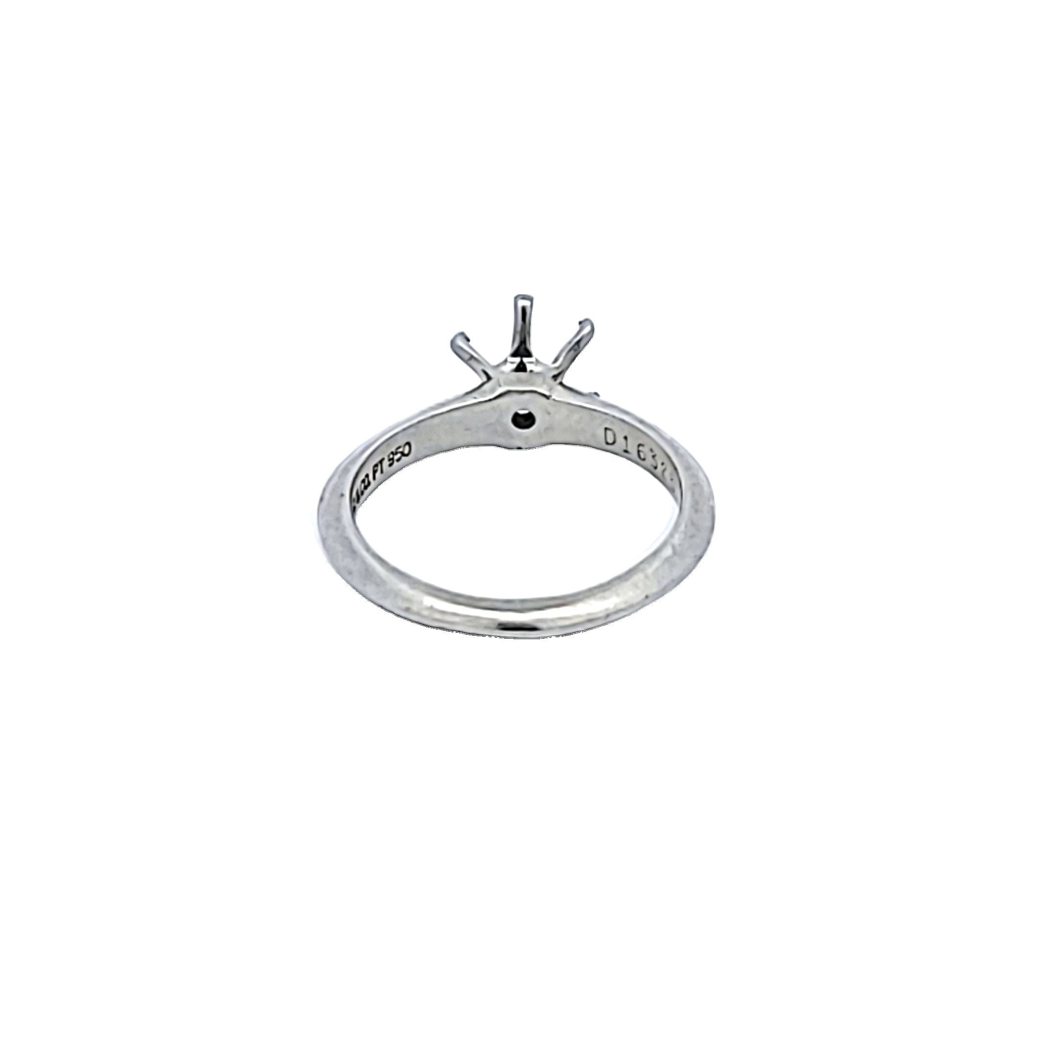 Tiffany & Co Vintage 3.50 Grams Size 4 Platinum Semi Mount Ring