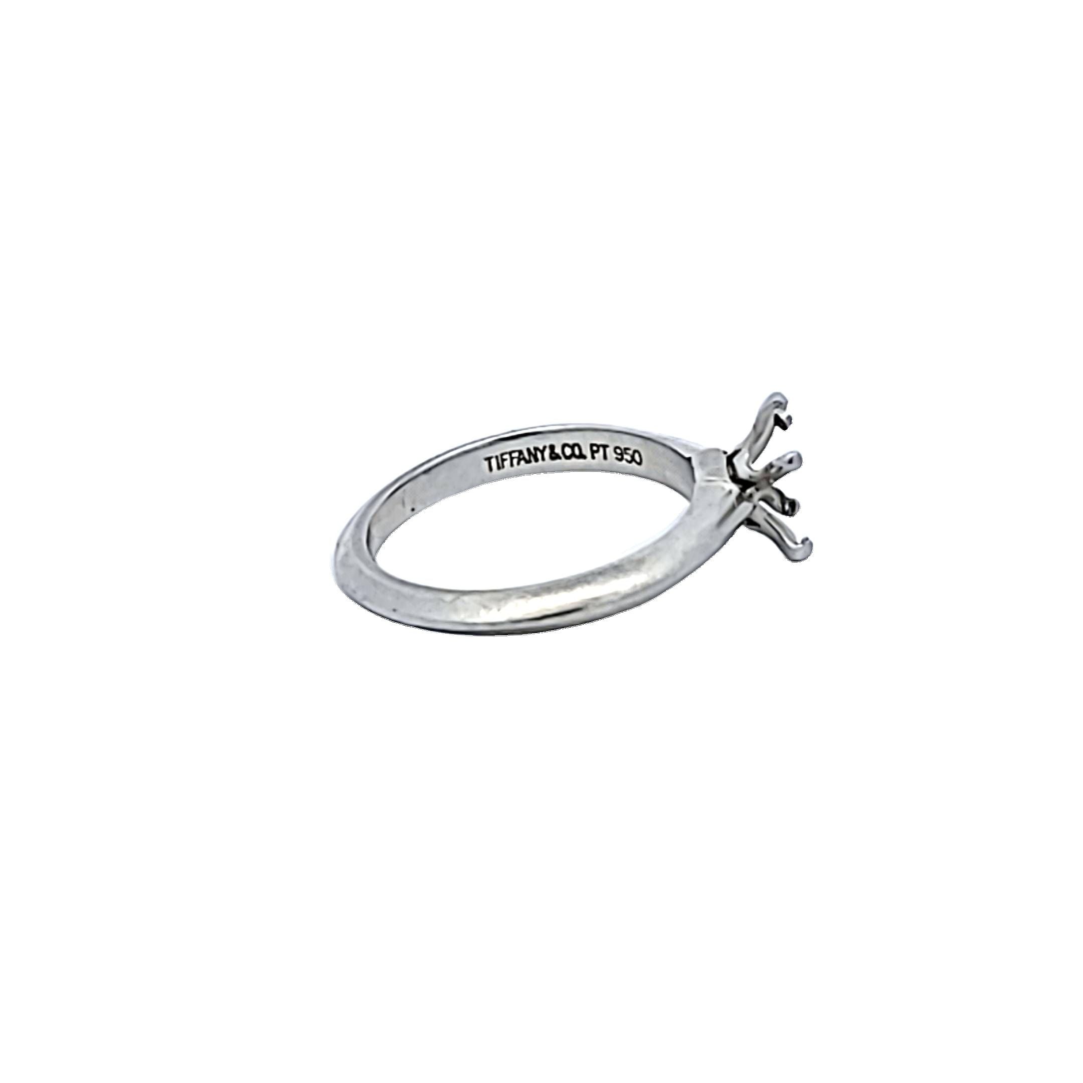 Tiffany & Co Vintage 3.50 Grams Size 4 Platinum Semi Mount Ring
