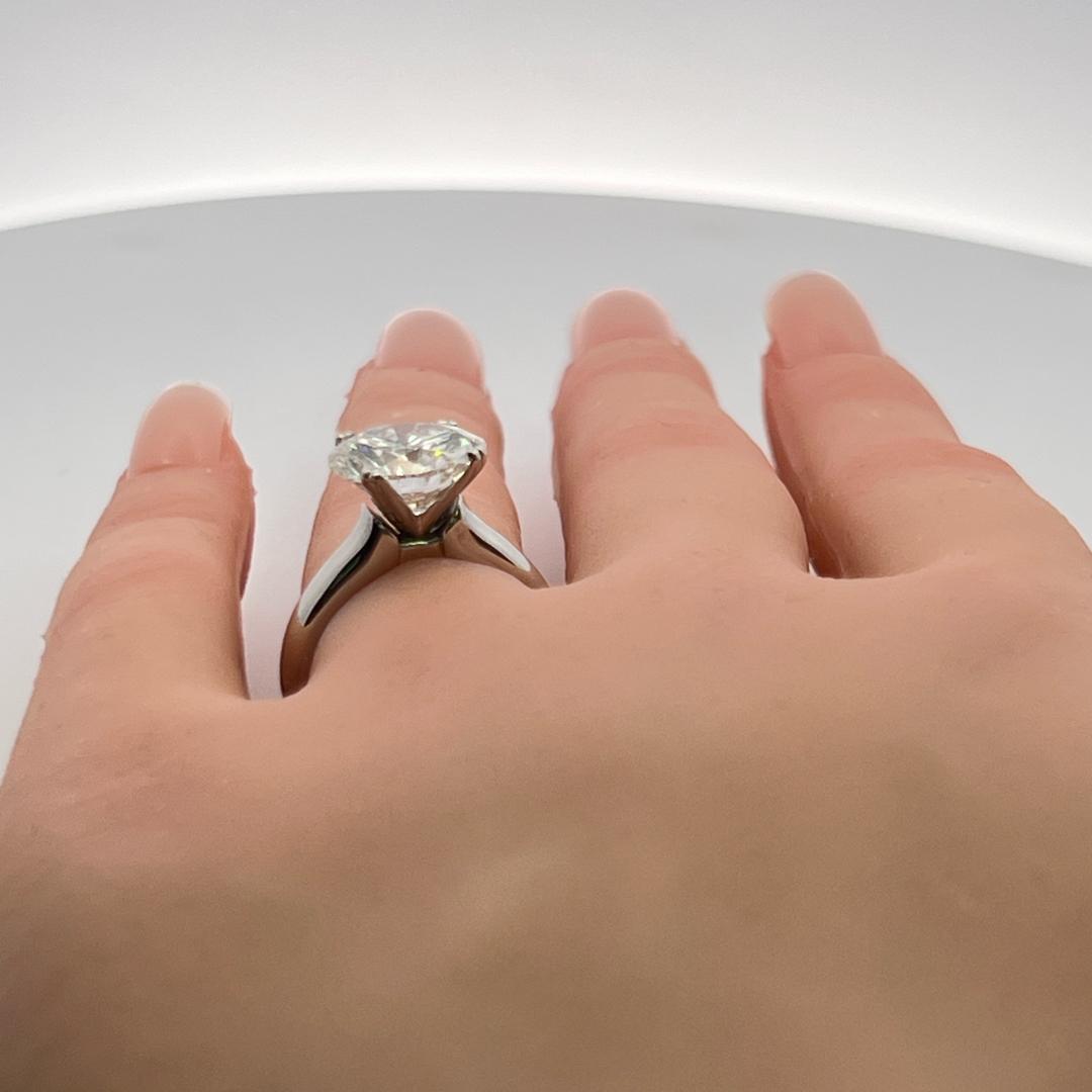 4.33 Carat Round Brilliant I SI2 Diamond Platinum Engagement Ring