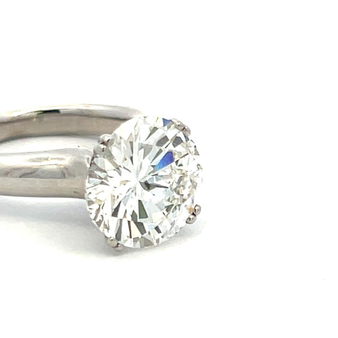 4.33 Carat Round Brilliant I SI2 Diamond Platinum Engagement Ring