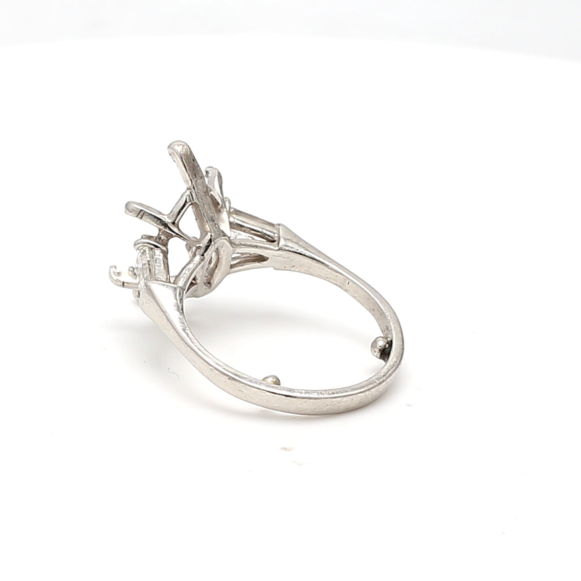 0.40 Carat Tapered Baguette Shape Diamond Platinum Semi Mount Ring