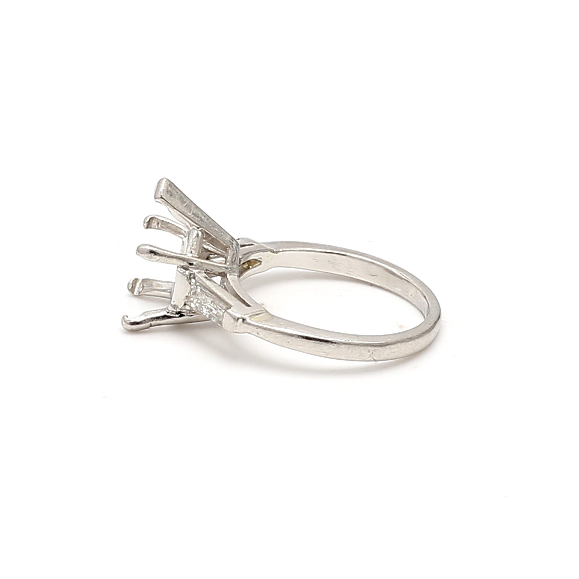 0.35 Carat Tapered Baguette Shape G VS1 Diamond Platinum Semi Mount Ring