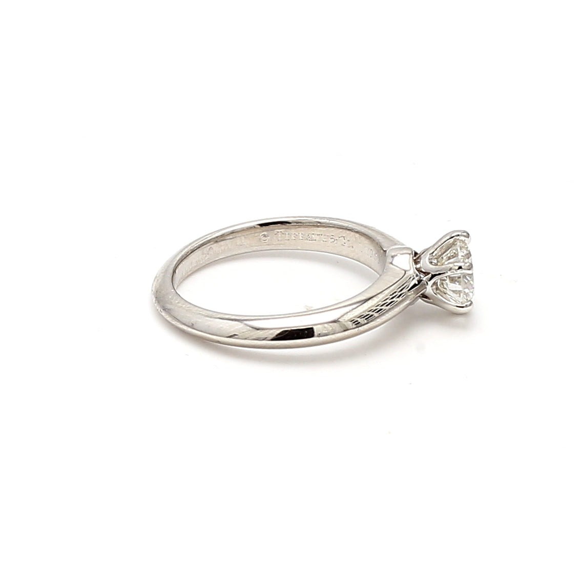 Tiffany & Co 0.65 Carat Round Brilliant H VVS2 Diamond Platinum Engagement Ring