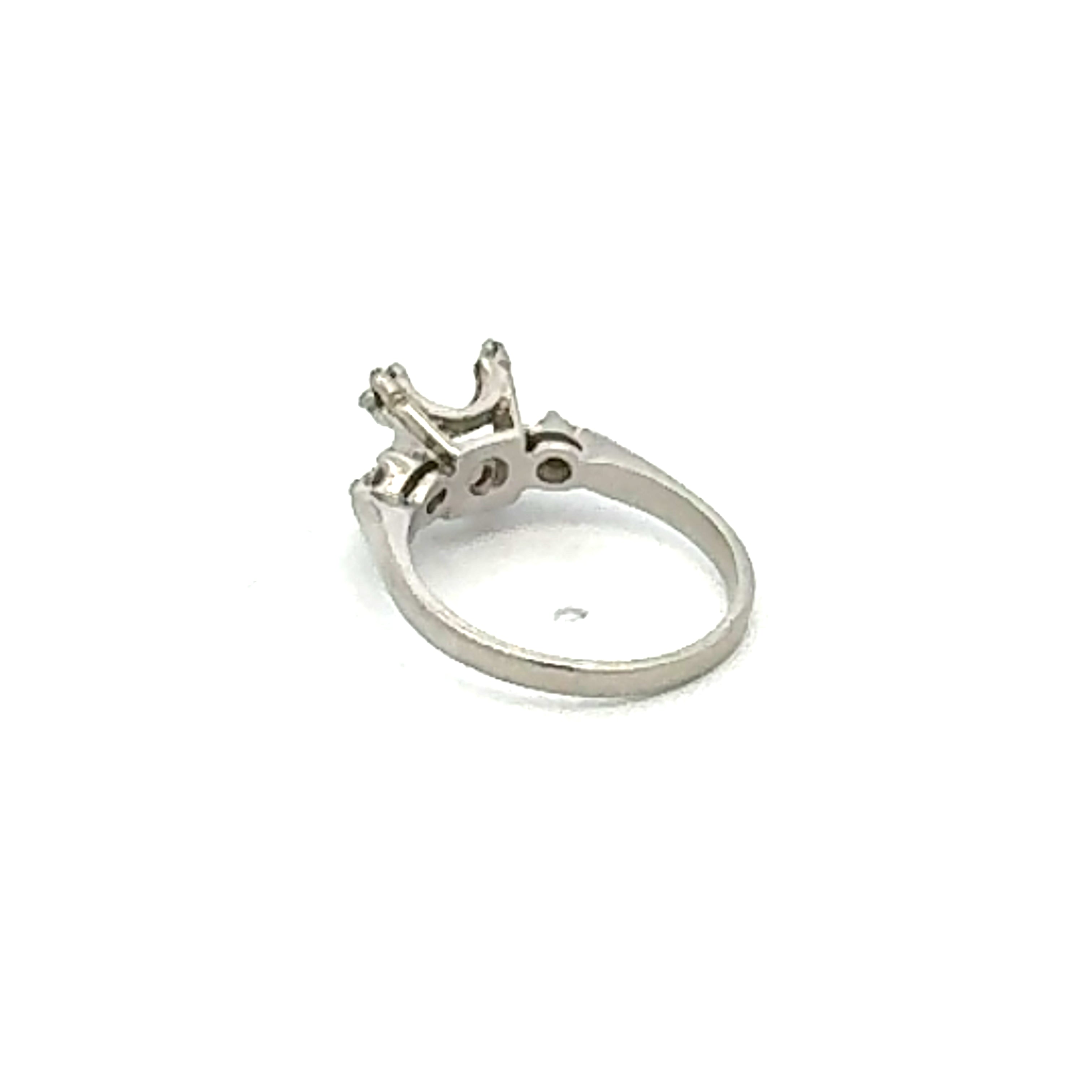 0.10 Carat Round Brilliant H SI1 Diamond Platinum Semi Mount Ring