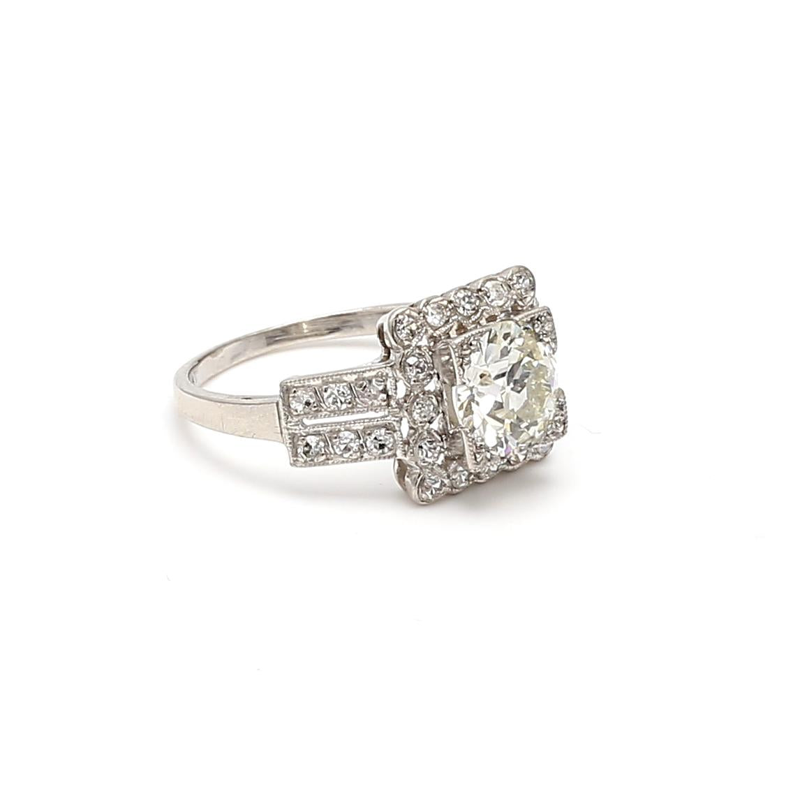 Platinum Engagement Ring with 1.9 Carat Old European Cut Diamonds J-VVS1 GIA