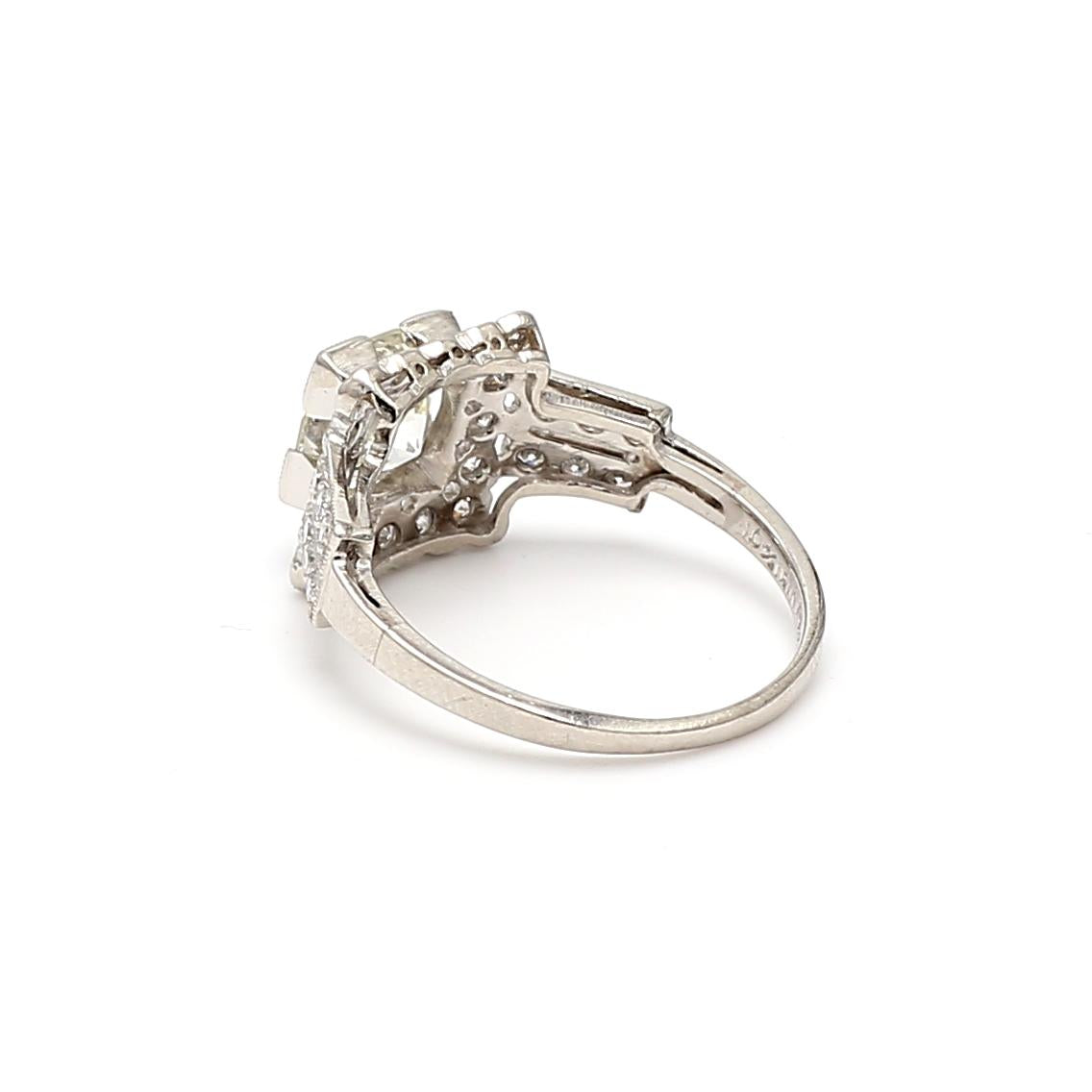 Platinum Engagement Ring with 1.9 Carat Old European Cut Diamonds J-VVS1 GIA