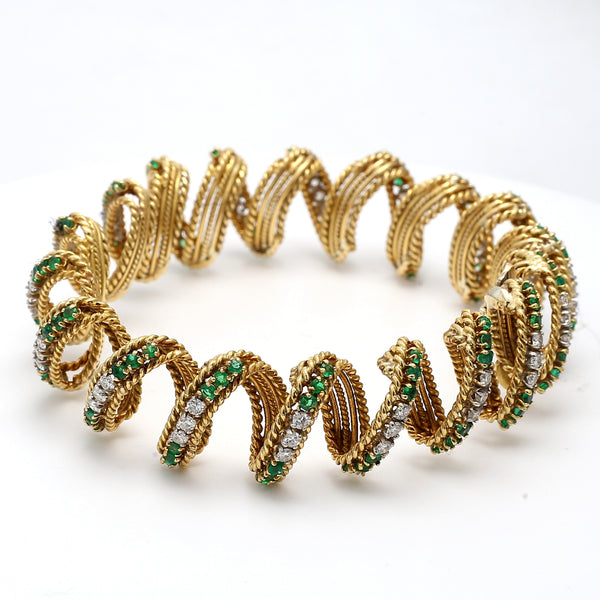 2.25 Carat Emerald 1.62 Carat Diamond 18 Karat Yellow Gold Bangle Bracelet