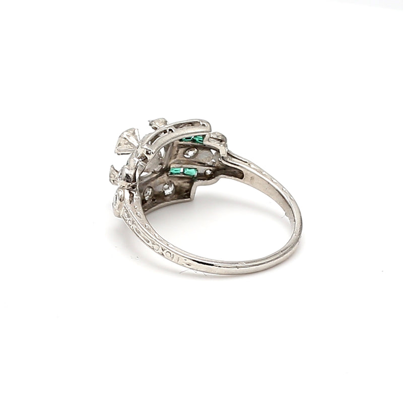 0.42 Carat Round Brilliant Diamond 0.30 Carat Emerald Platinum Semi Mount Ring