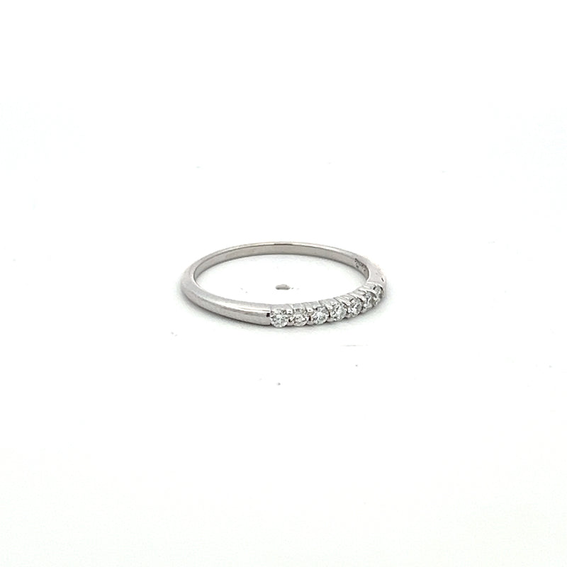 0.15 Carat Round Brilliant G SI1 Diamond 14 Karat White Gold Band Ring