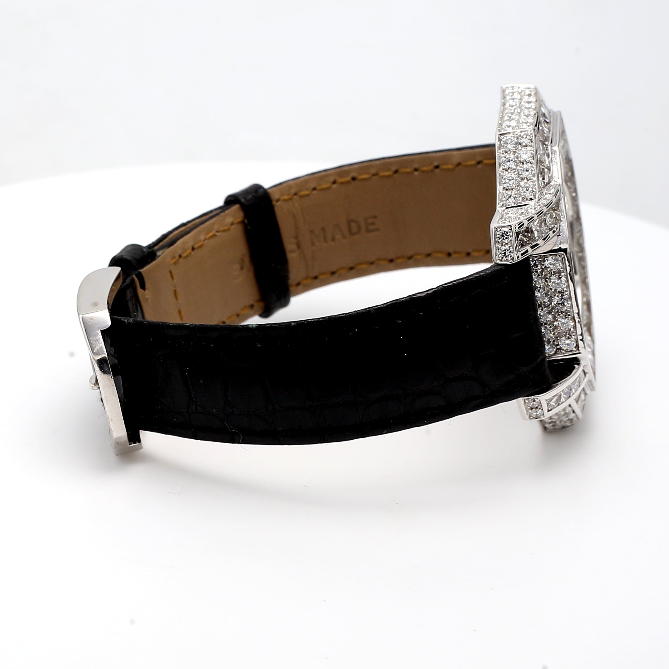 14.00 Carat H SI1 Diamond 18 Karat White Gold Wrist Watch