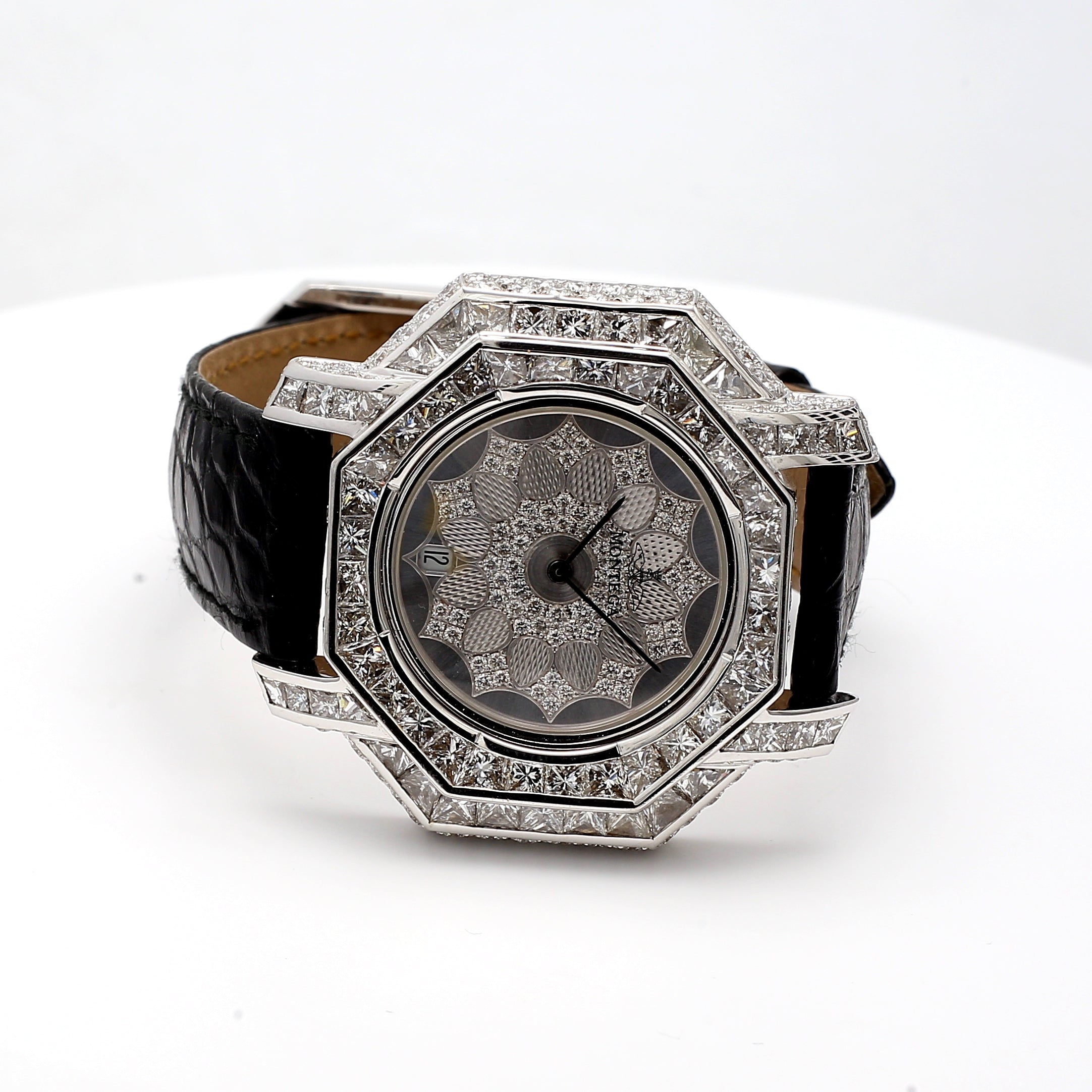 14.00 Carat H SI1 Diamond 18 Karat White Gold Wrist Watch