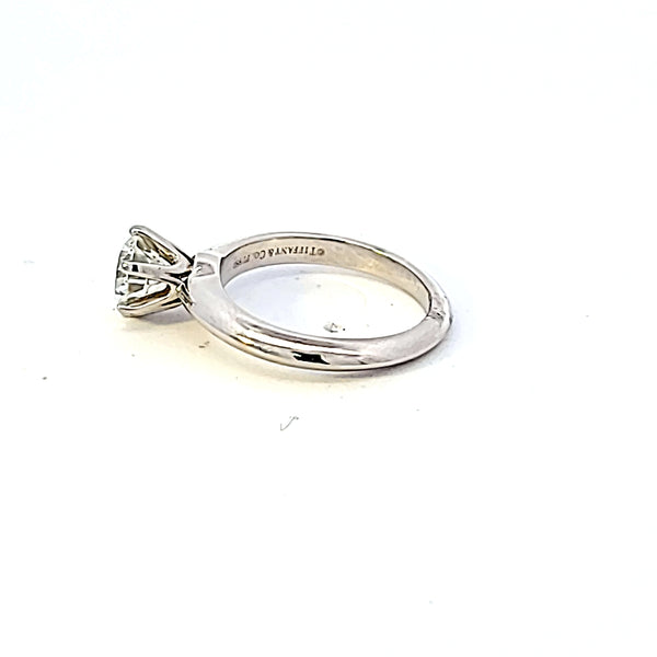 Tiffany & Co 1.08 Carat Round Brilliant H VVS2 Diamond Platinum Engagement Ring