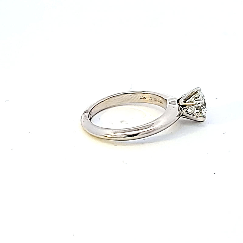 Tiffany & Co 1.08 Carat Round Brilliant H VVS2 Diamond Platinum Engagement Ring
