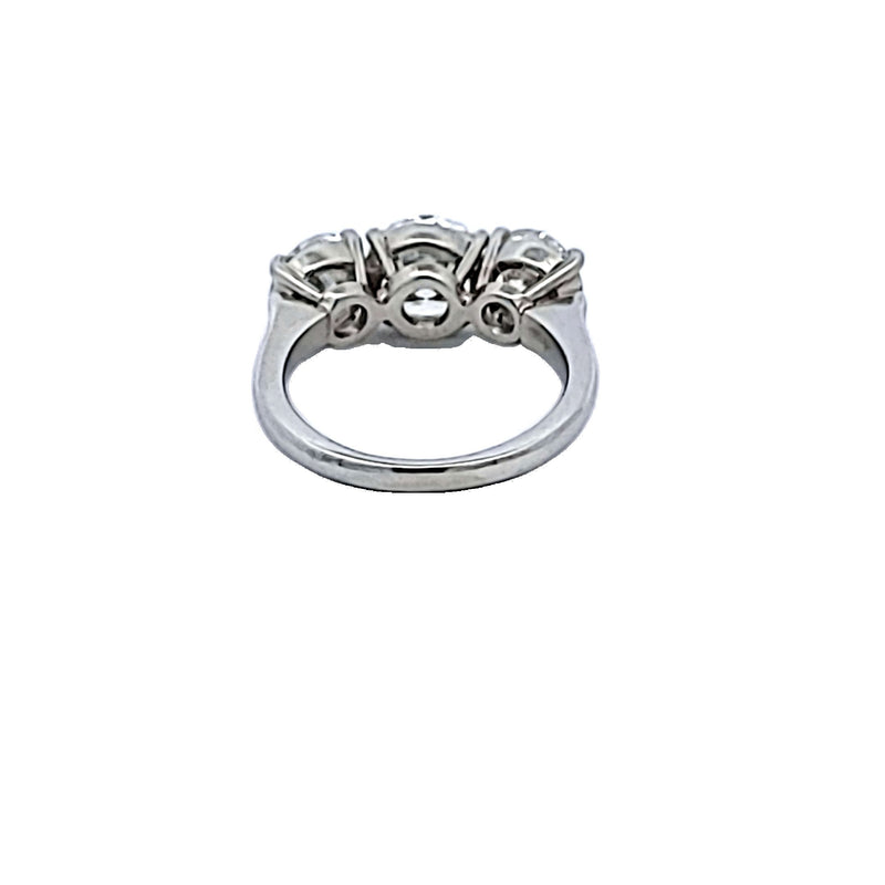 Graff 3.54 Carat Round Brilliant Diamond Platinum Three-Stone Ring