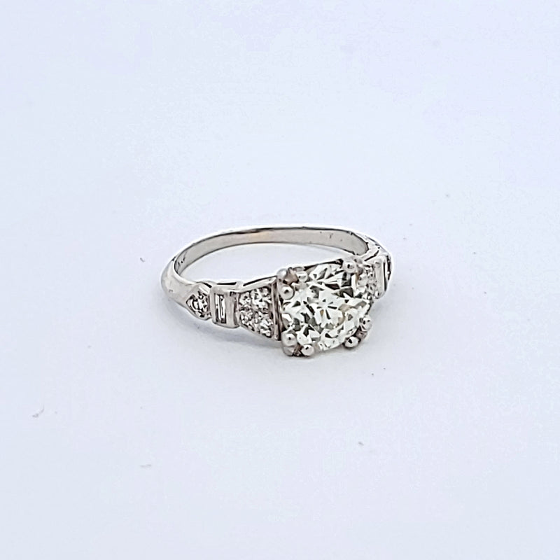 1.55 Carat Old European Cut M-VS2 Diamond Platinum Art Deco Ring