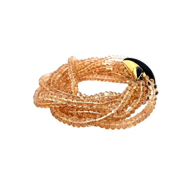 Vintage 84.70 Grams Verdura 18 Karat Yellow Gold Onyx Gemstone Bracelet